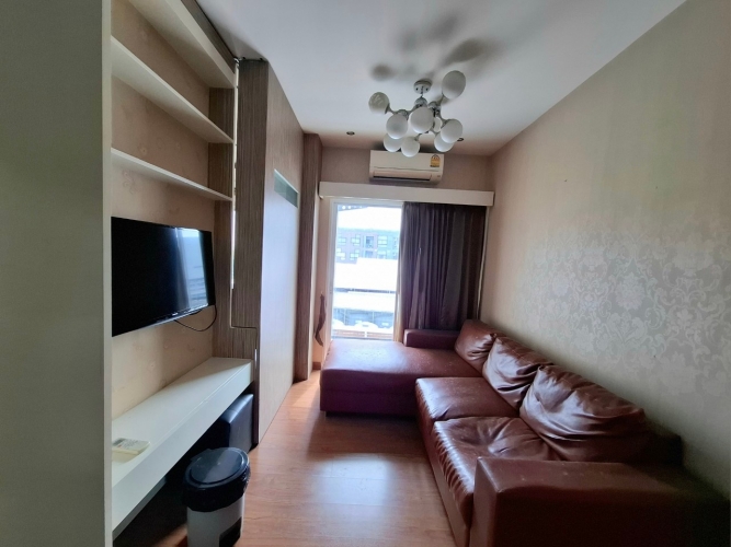 For sale: Promt Condo near Maya Shopping Mall, with existing tenant. ขายพร้อมท์ คอนโด เชียงใหม่ พร้อมผู้เช่า